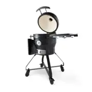 Svart keramisk Tostarp Kamado BBQ på 46 cm med sidobord och hjulställning
