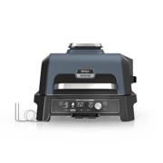 Ninja Woodfire Pro Connect XL elektrisk grill och rök med stängt lock